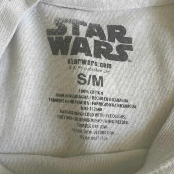 A Star Wars cropped shirt that’s perfect for star war lovers!🧙‍♀️ - Picture 2 of 2